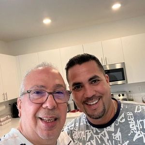 Meet your Posher, Andres rafael